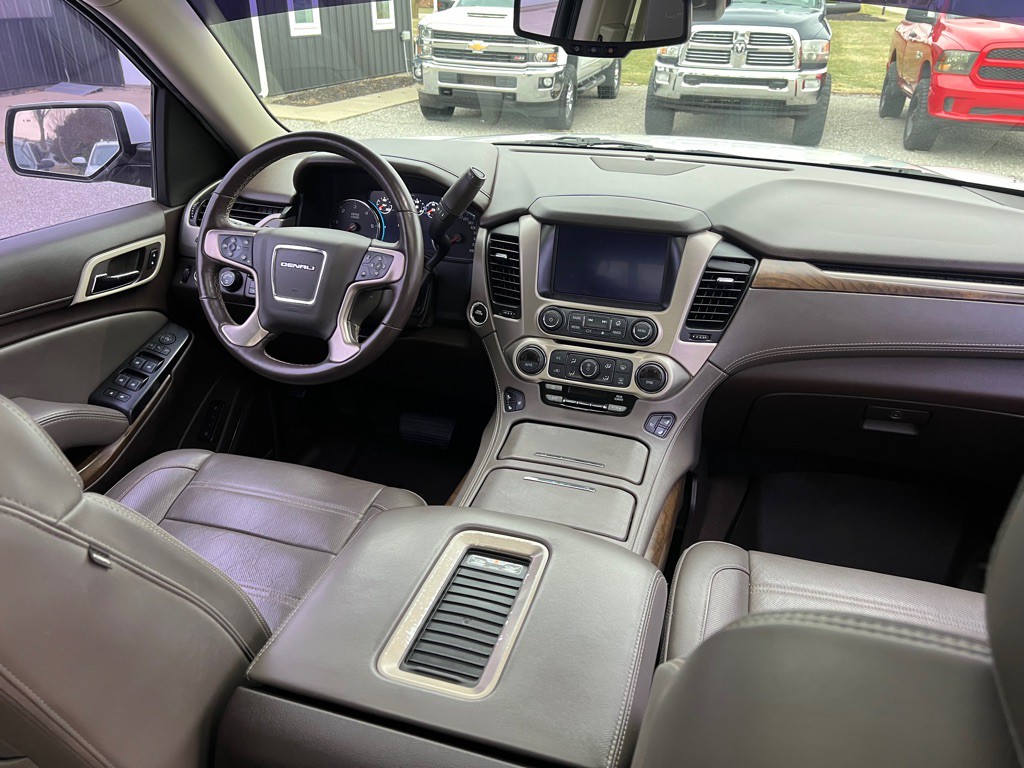 2018 GMC Yukon Image 5