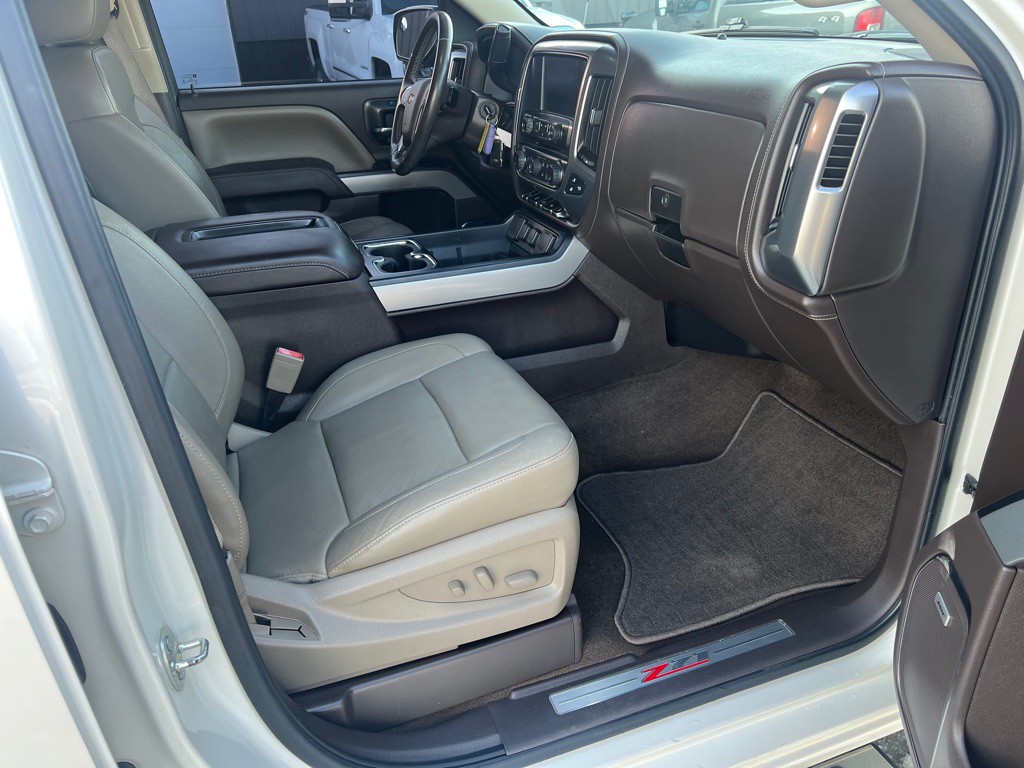 2015 Chevrolet Silverado 1500 Image 3