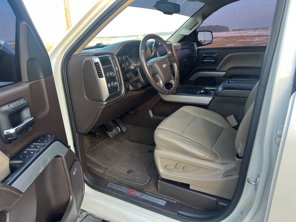 2015 Chevrolet Silverado 1500 Image 10