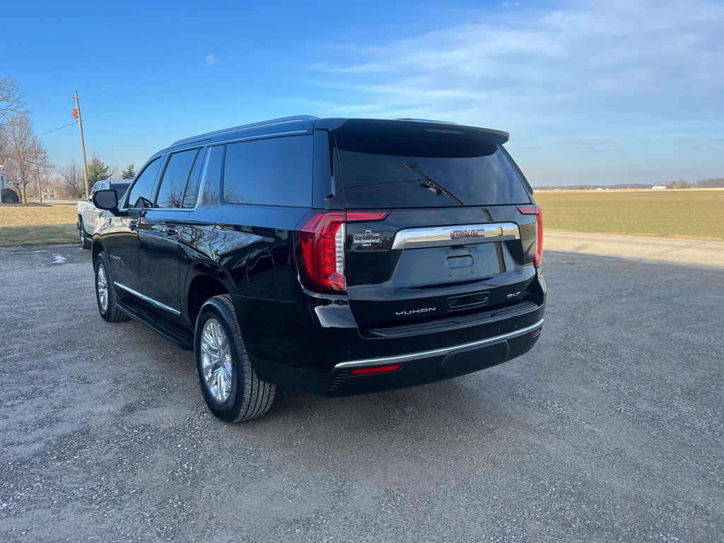 2021 GMC Yukon Image 11