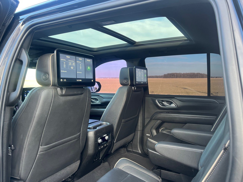 2021 GMC Yukon Image 17