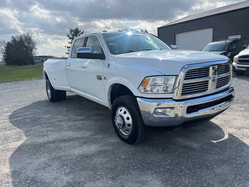 2011 RAM 3500 Image 4