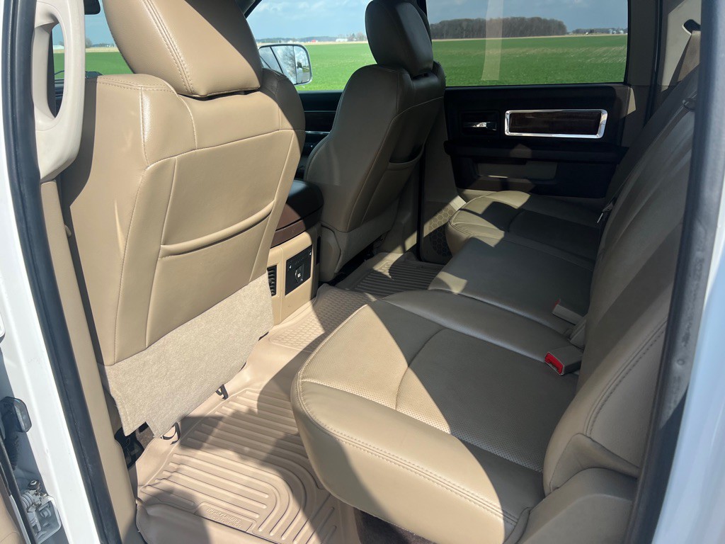 2011 RAM 3500 Image 13