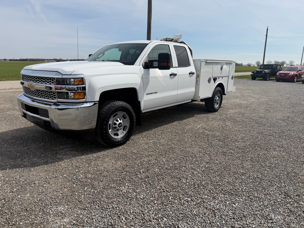 2019 Chevrolet Silverado 1500 Image 1