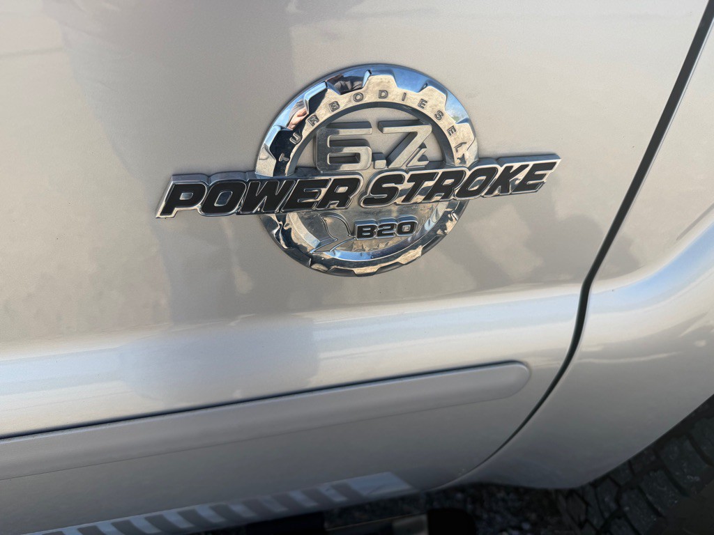 2016 Ford F-250 Image 12