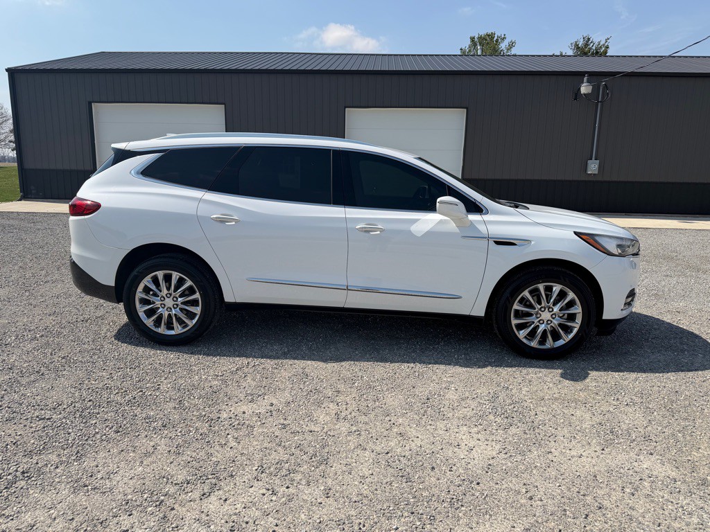 2019 Buick Enclave Image 1