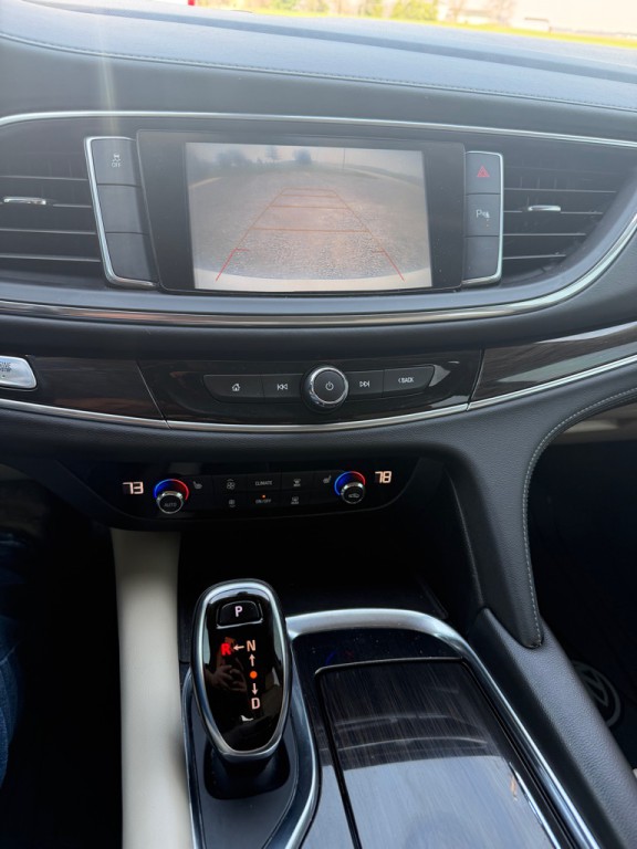 2019 Buick Enclave Image 13