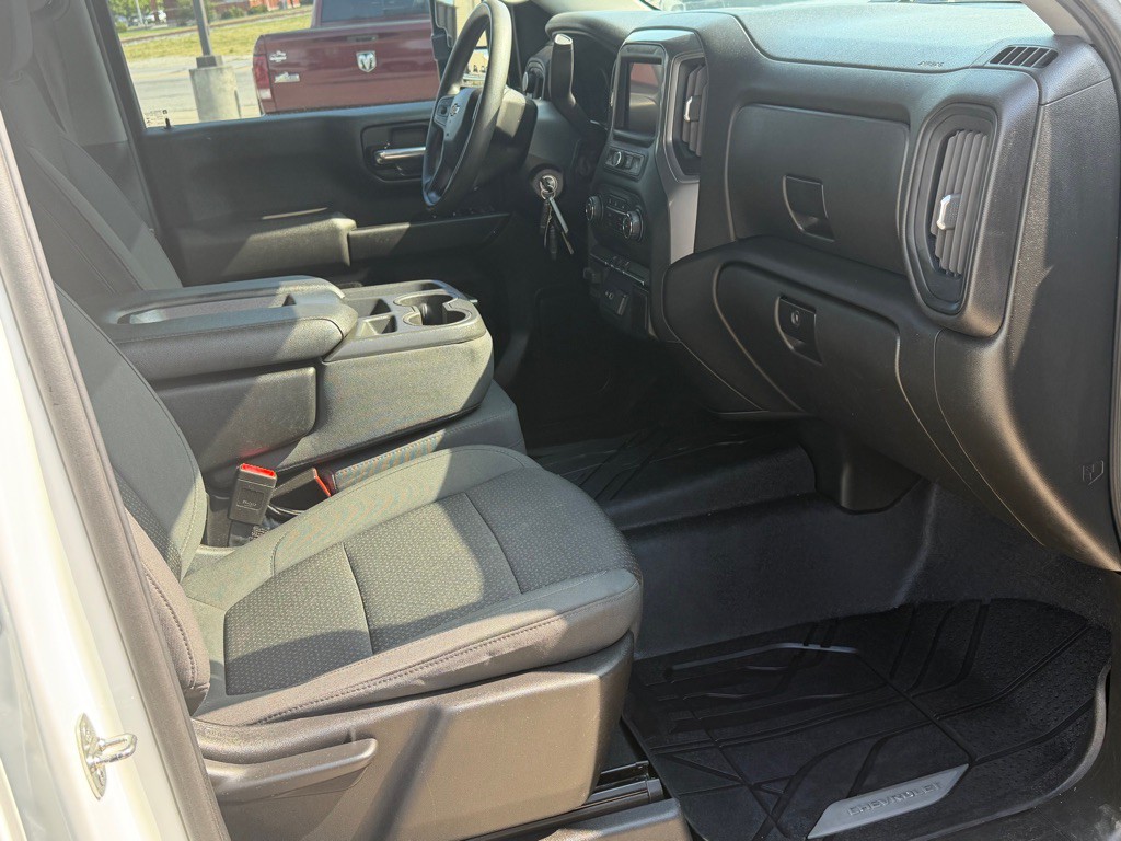 2021 Chevrolet Silverado 1500 Image 12