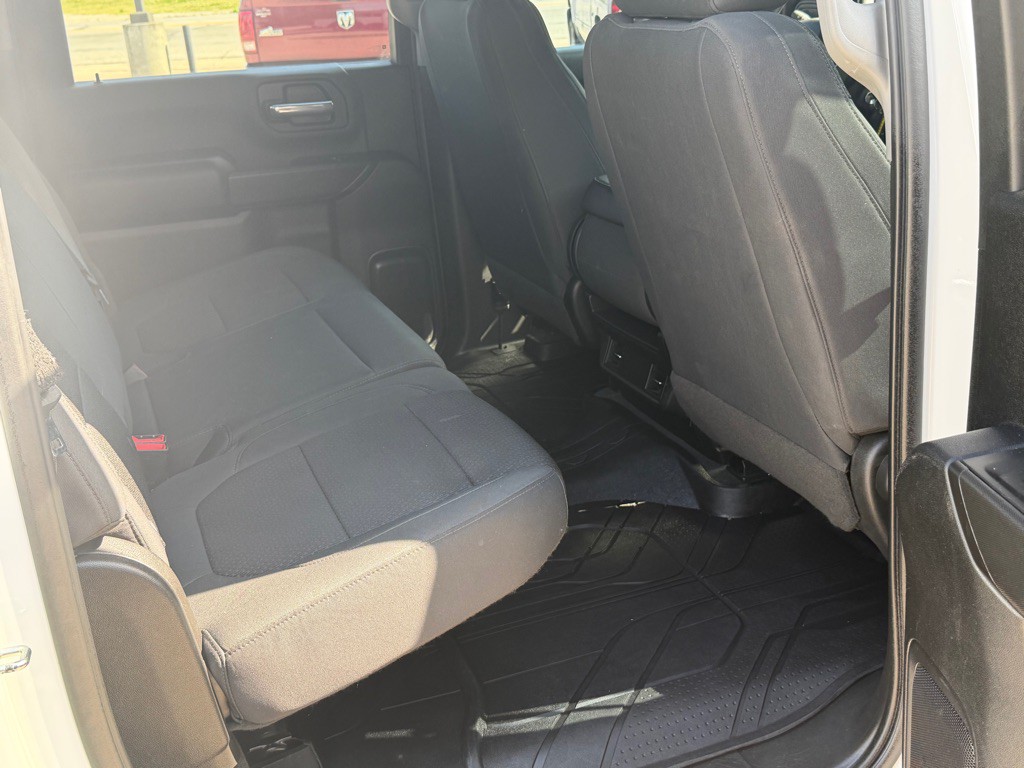 2021 Chevrolet Silverado 1500 Image 15