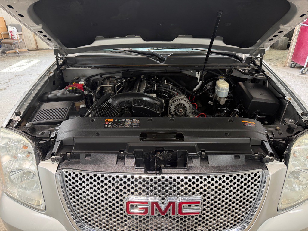 2013 GMC Yukon Image 16