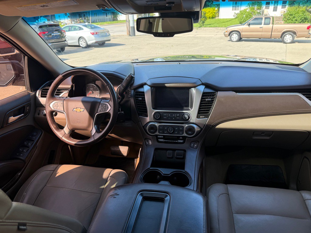 2017 Chevrolet Tahoe Image 7