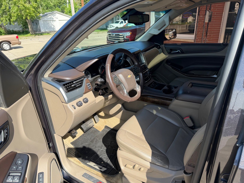 2017 Chevrolet Tahoe Image 9
