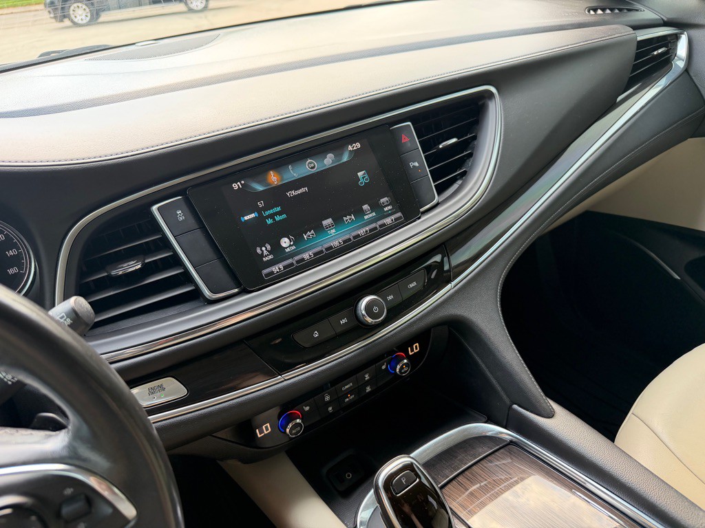 2018 Buick Enclave Image 14