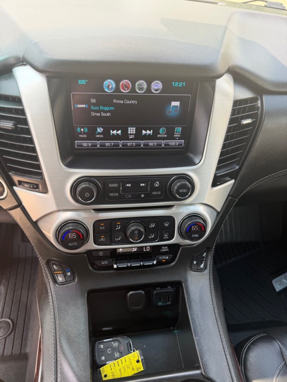 2020 GMC Yukon Image 4