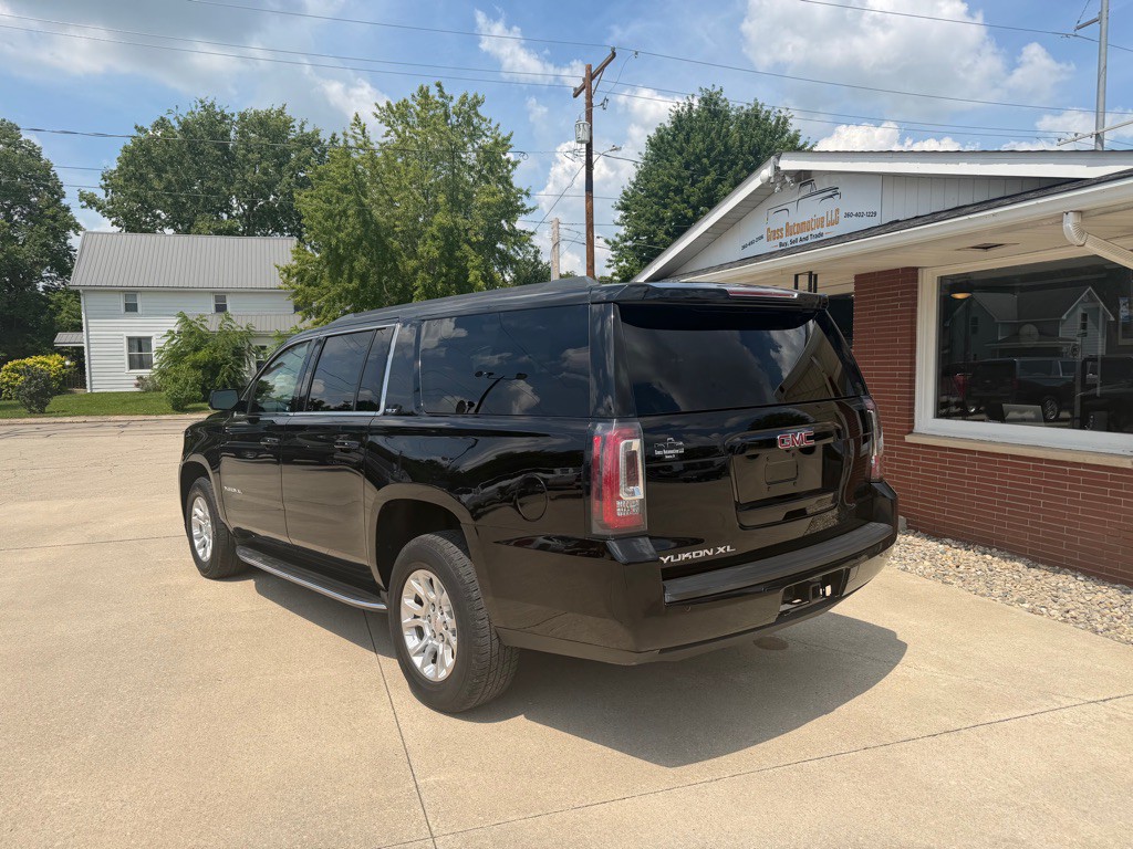 2020 GMC Yukon Image 13
