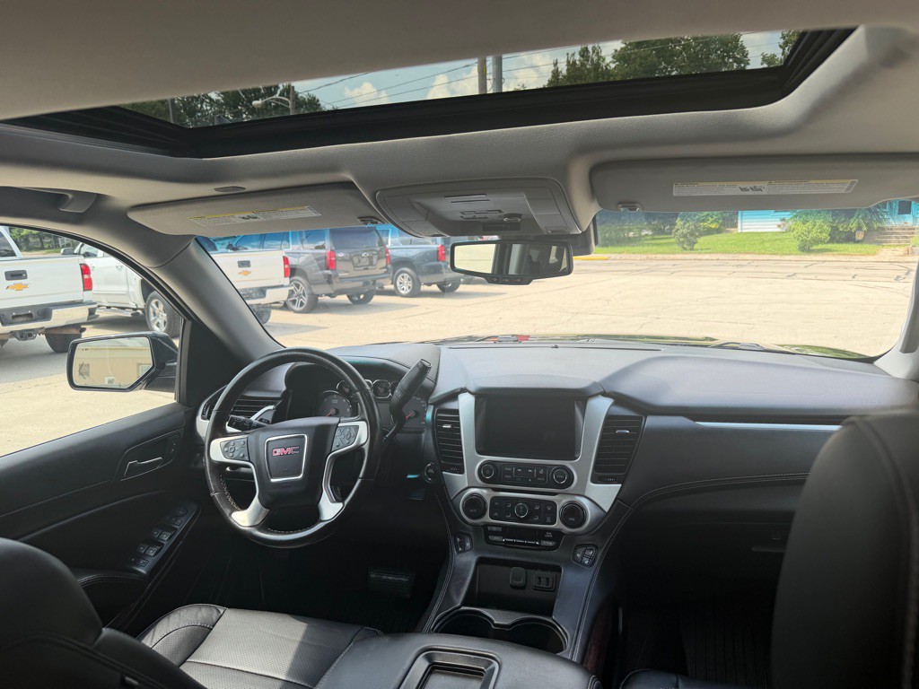 2020 GMC Yukon Image 15