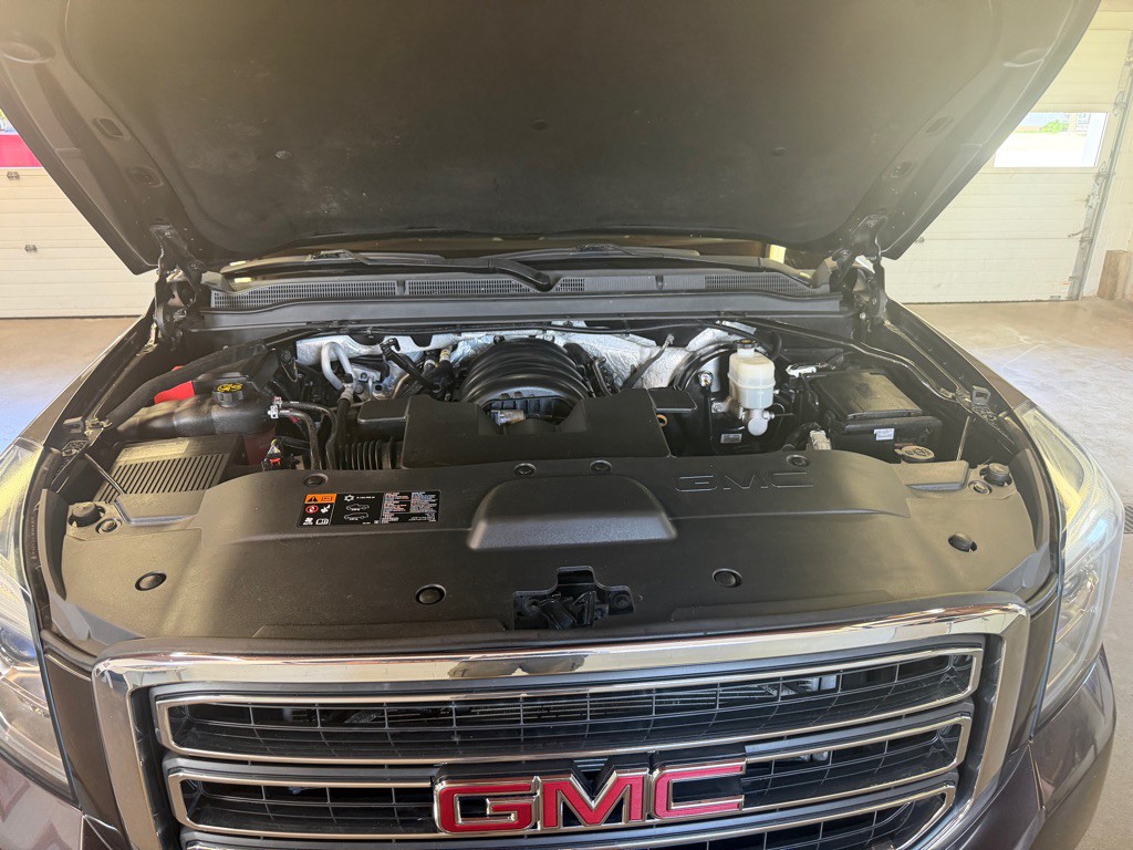 2016 GMC Yukon Image 8