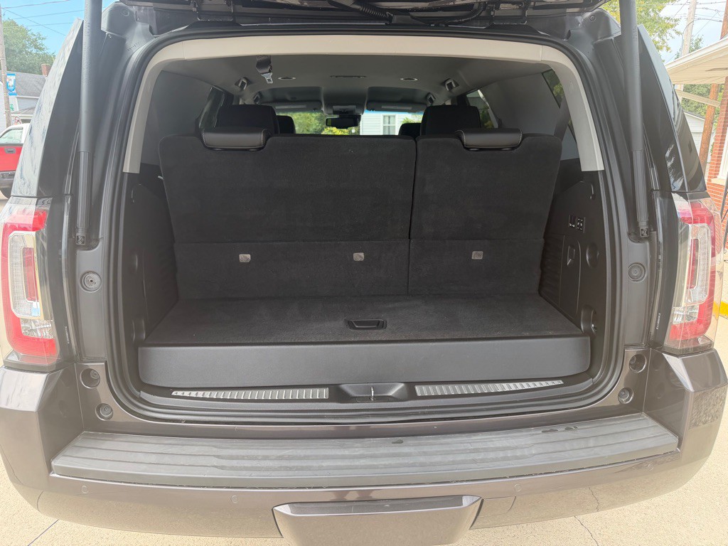 2016 GMC Yukon Image 11