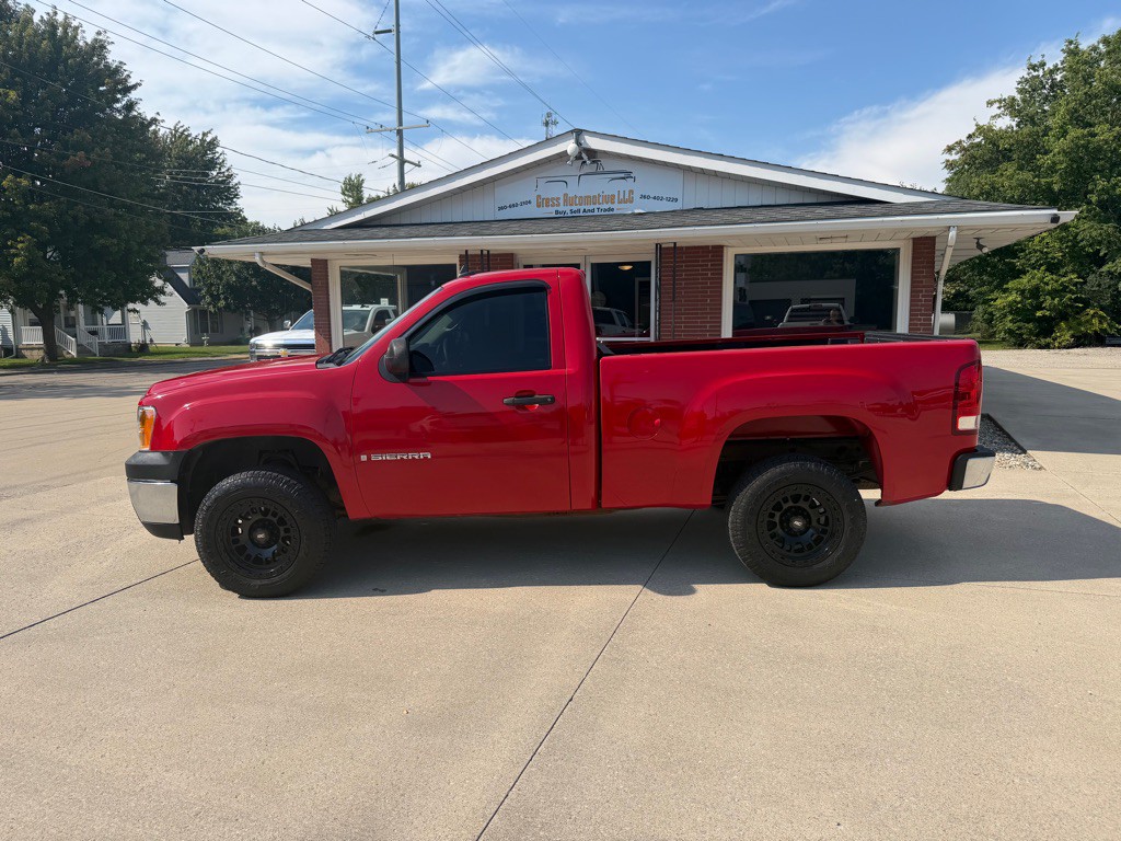 2007 GMC Sierra 1500 Image 2