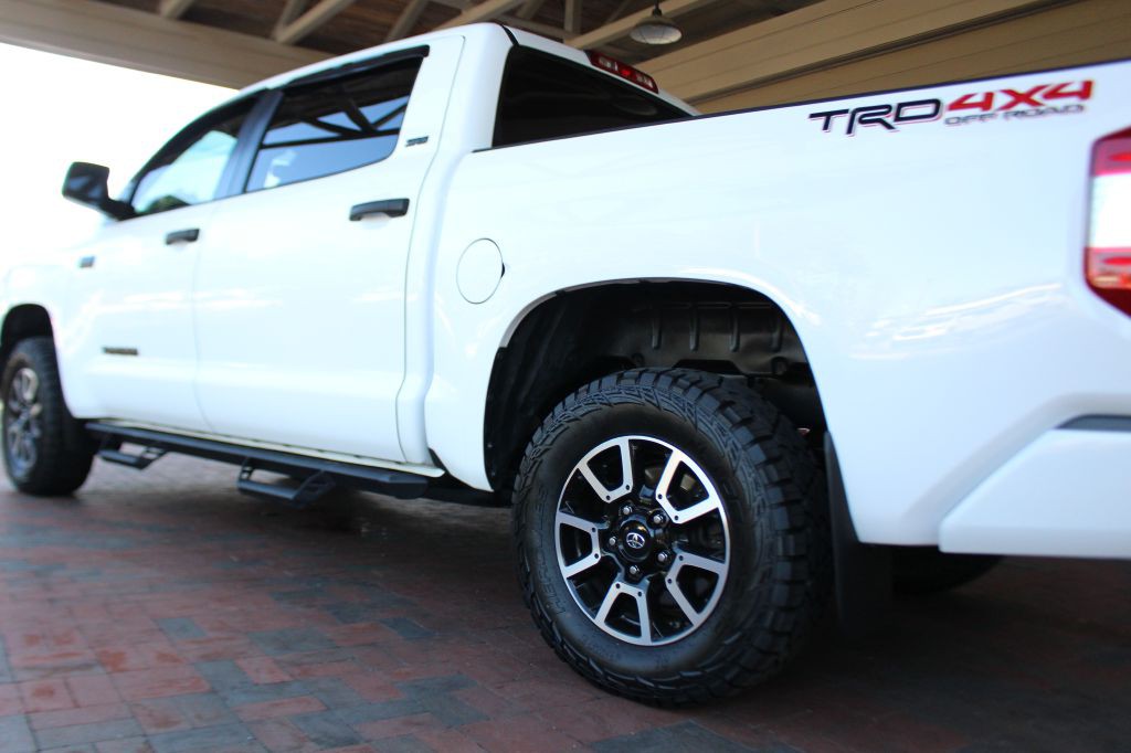 2021 Toyota Tundra Image 7