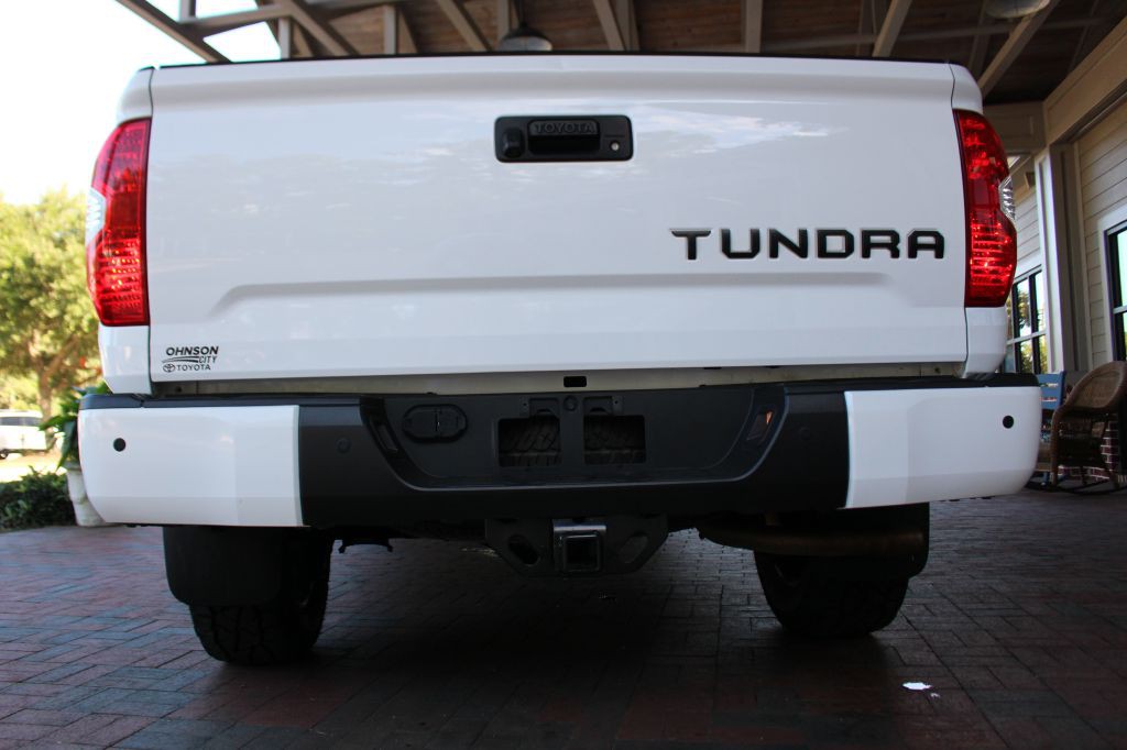 2021 Toyota Tundra Image 8
