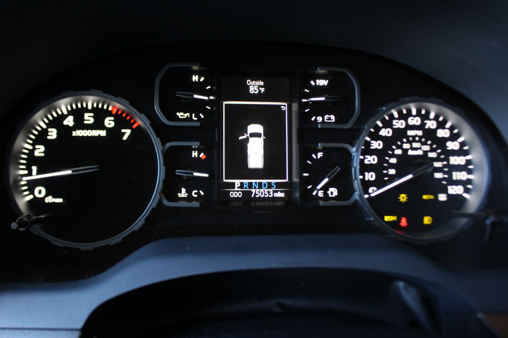 2021 Toyota Tundra Image 21