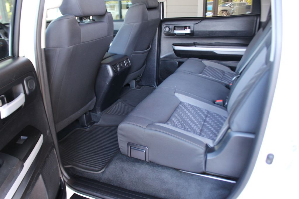 2021 Toyota Tundra Image 26