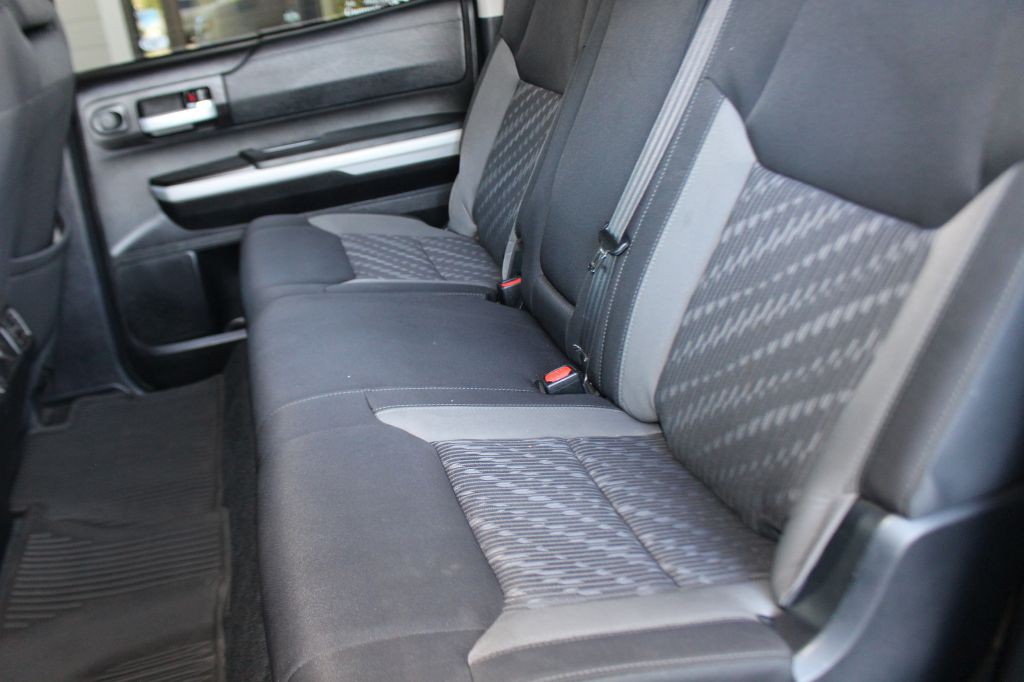 2021 Toyota Tundra Image 28