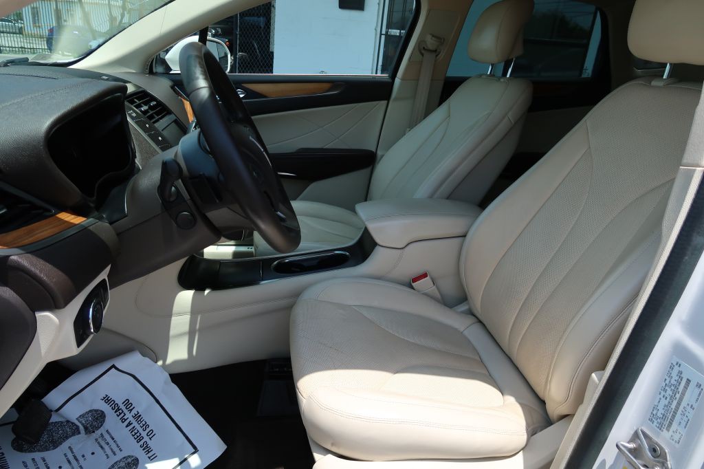 2015 Lincoln MKC Image 5