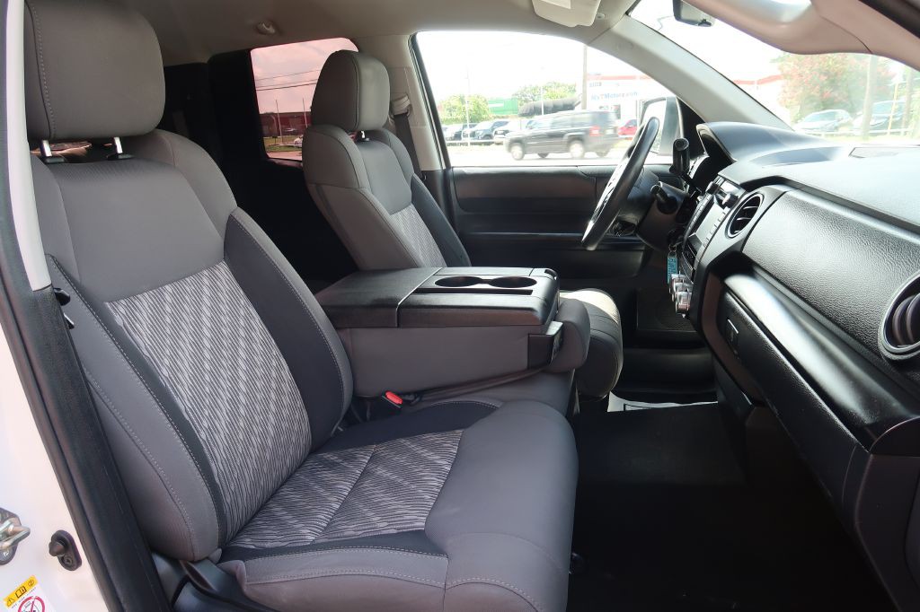 2019 Toyota Tundra Image 10