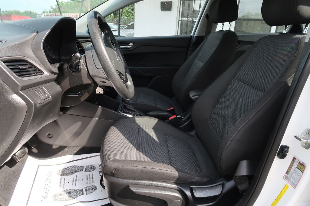 2018 Hyundai Accent Image 5