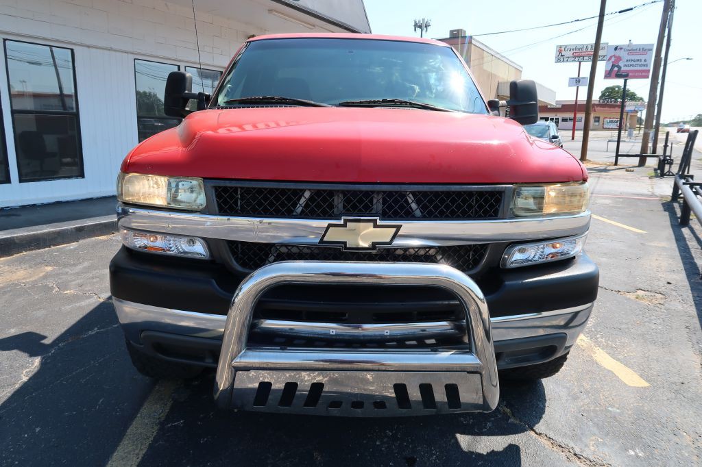 2001 Chevrolet Silverado 1500 Image 2