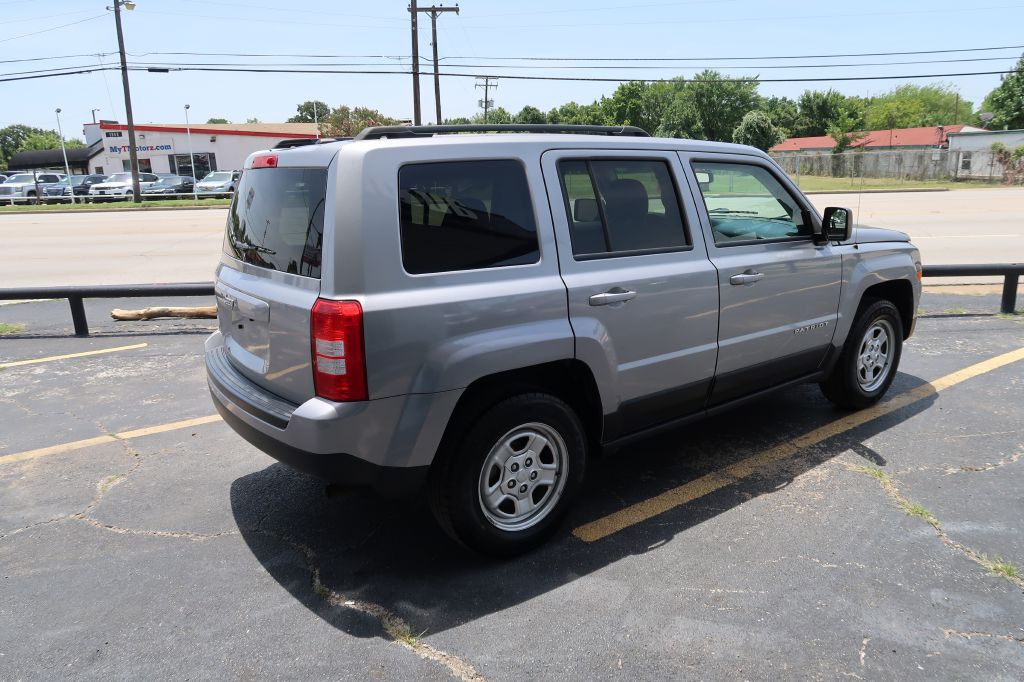 2016 Jeep Patriot Image 3