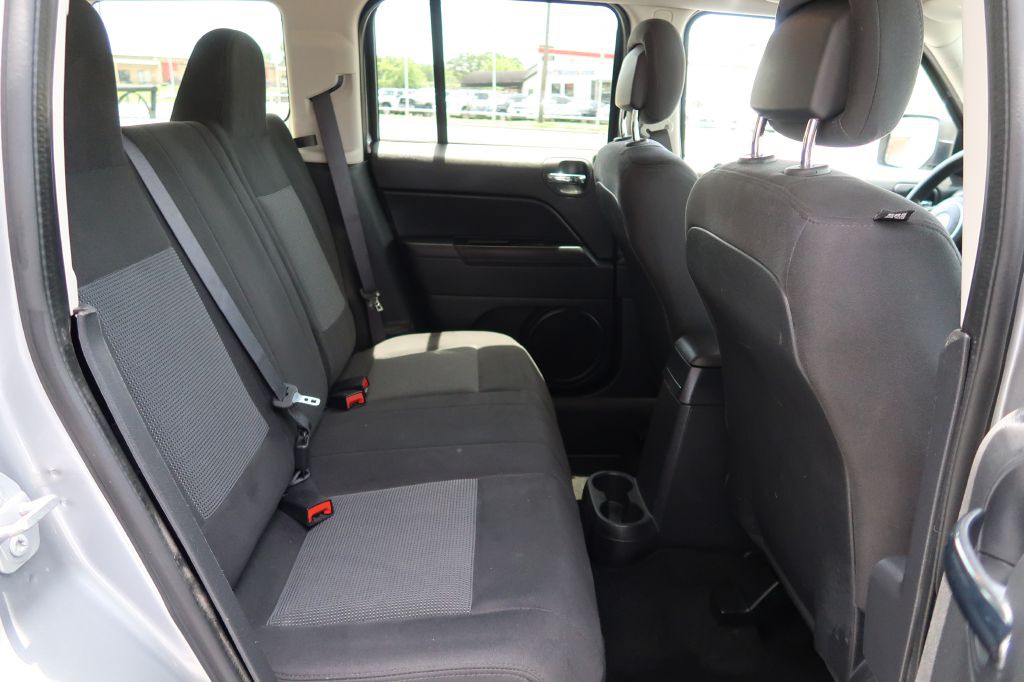 2016 Jeep Patriot Image 8