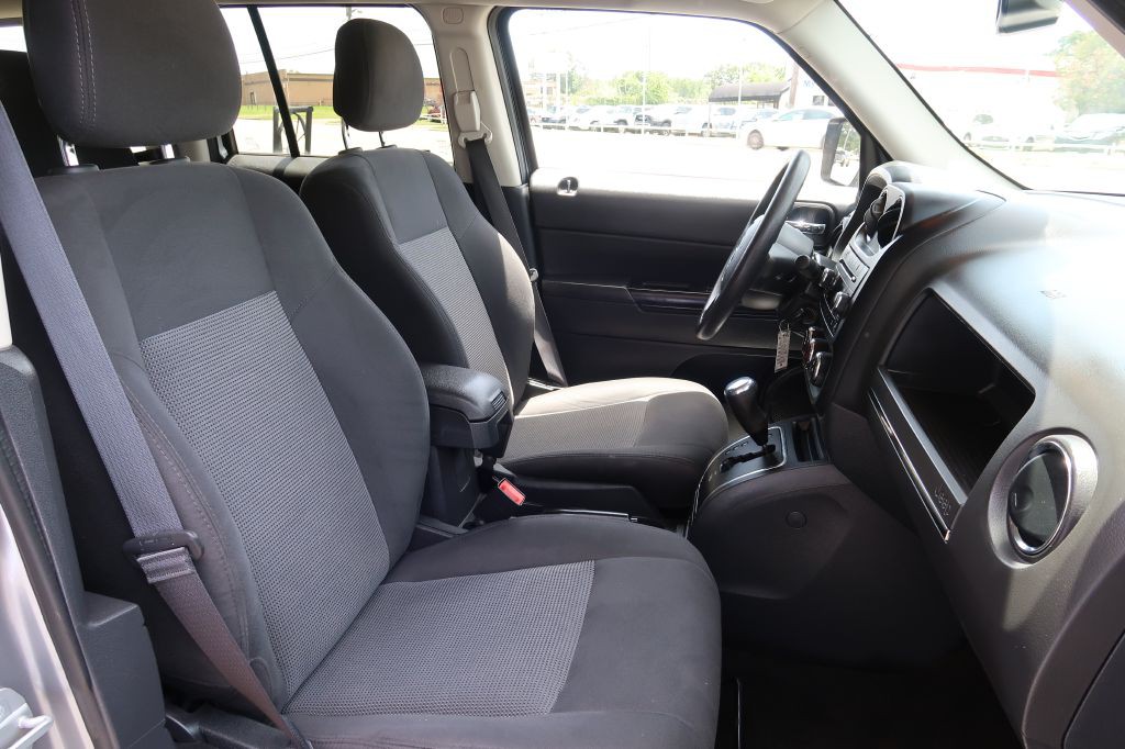 2016 Jeep Patriot Image 9