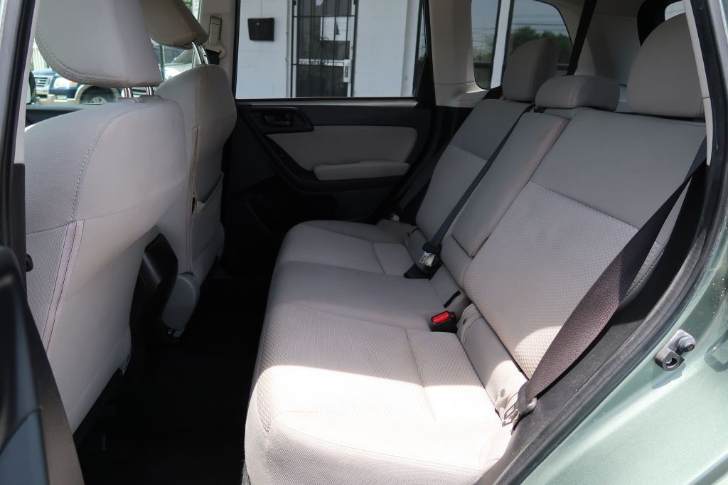 2014 Subaru Forester Image 7
