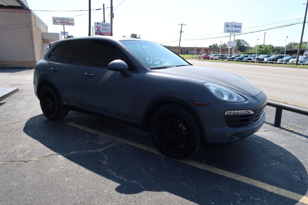2012 Porsche Cayenne Image 3