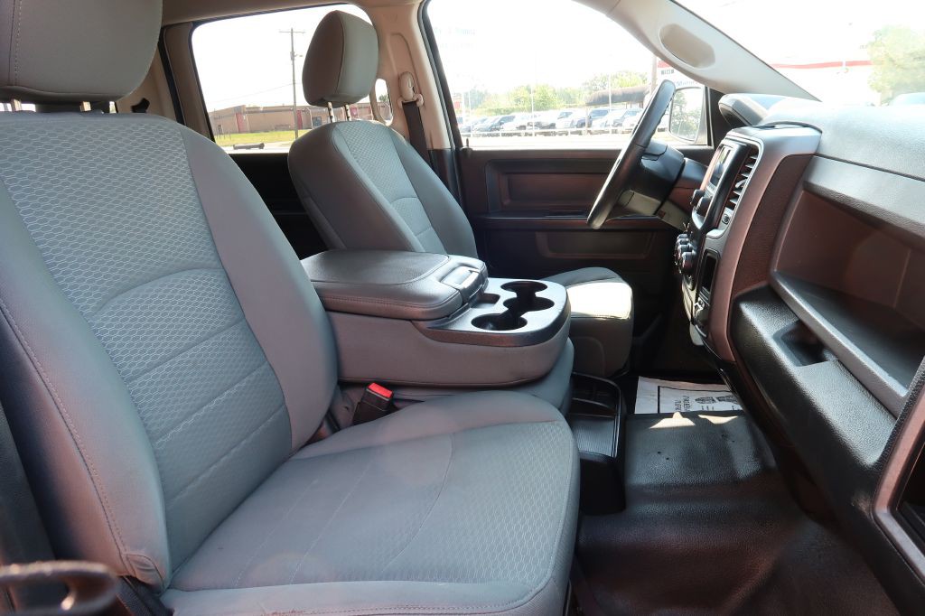 2014 RAM 1500 Image 8