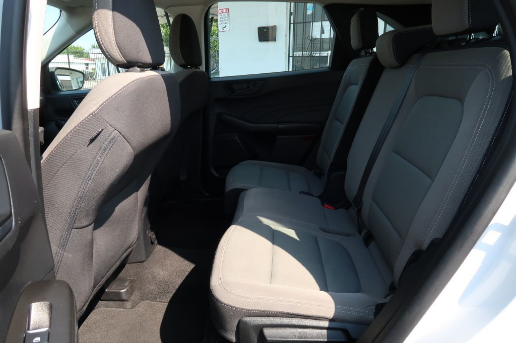 2021 Ford Escape Image 7