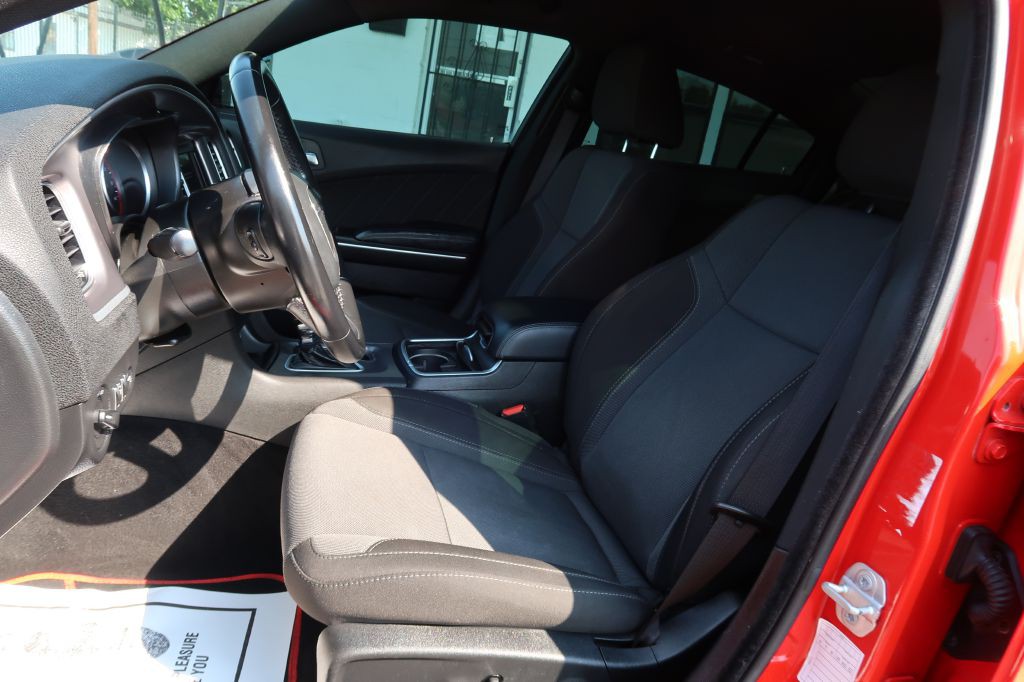 2022 Dodge Charger Image 5