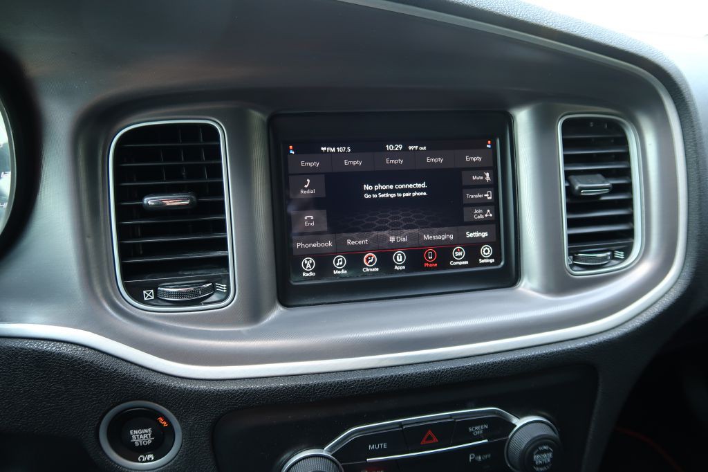 2022 Dodge Charger Image 13