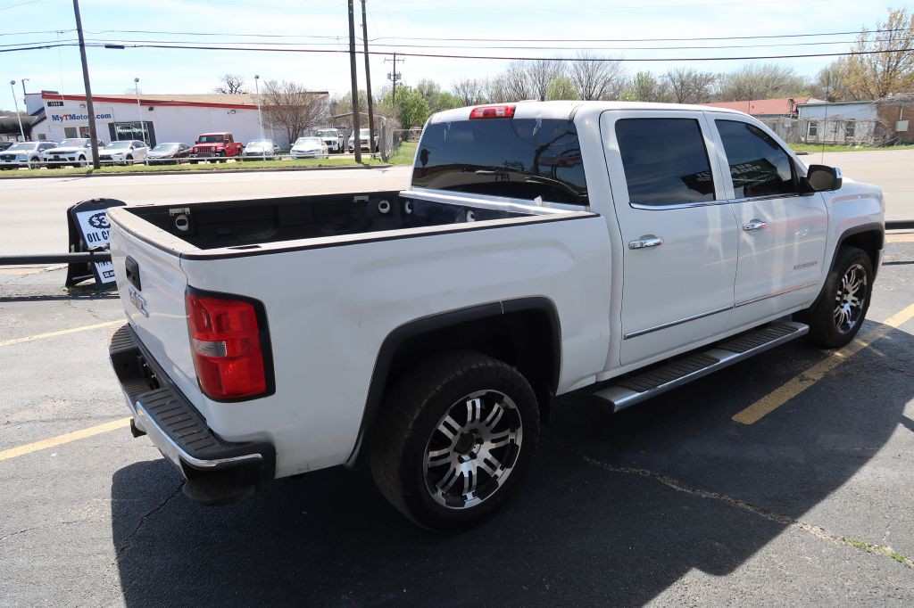 2015 GMC Sierra Image 4