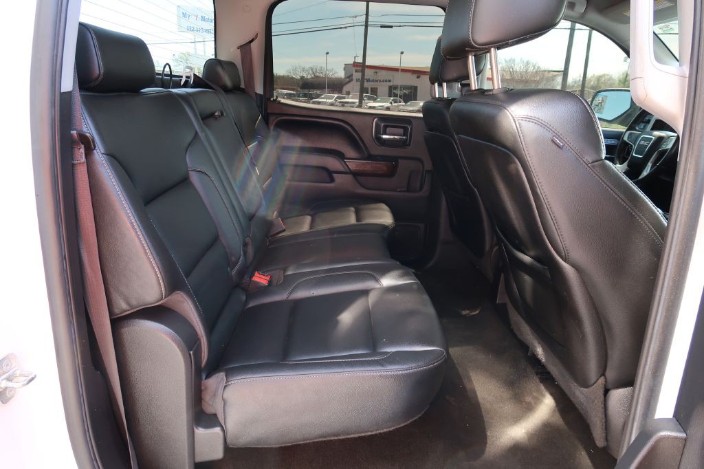 2015 GMC Sierra Image 11