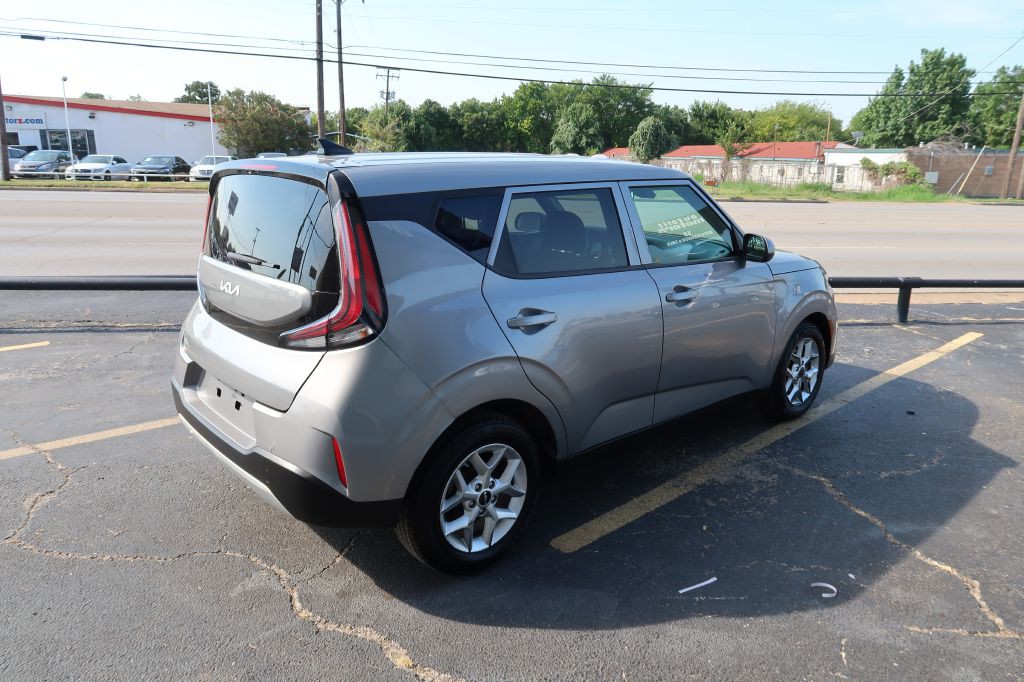 2024 Kia Soul Image 4