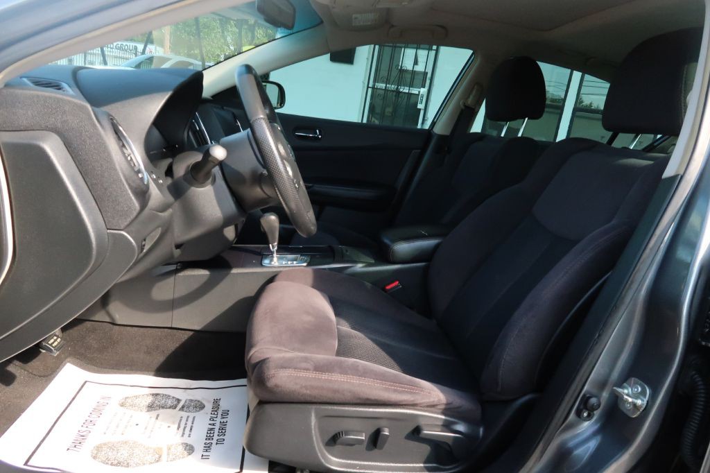 2014 Nissan Maxima Image 5