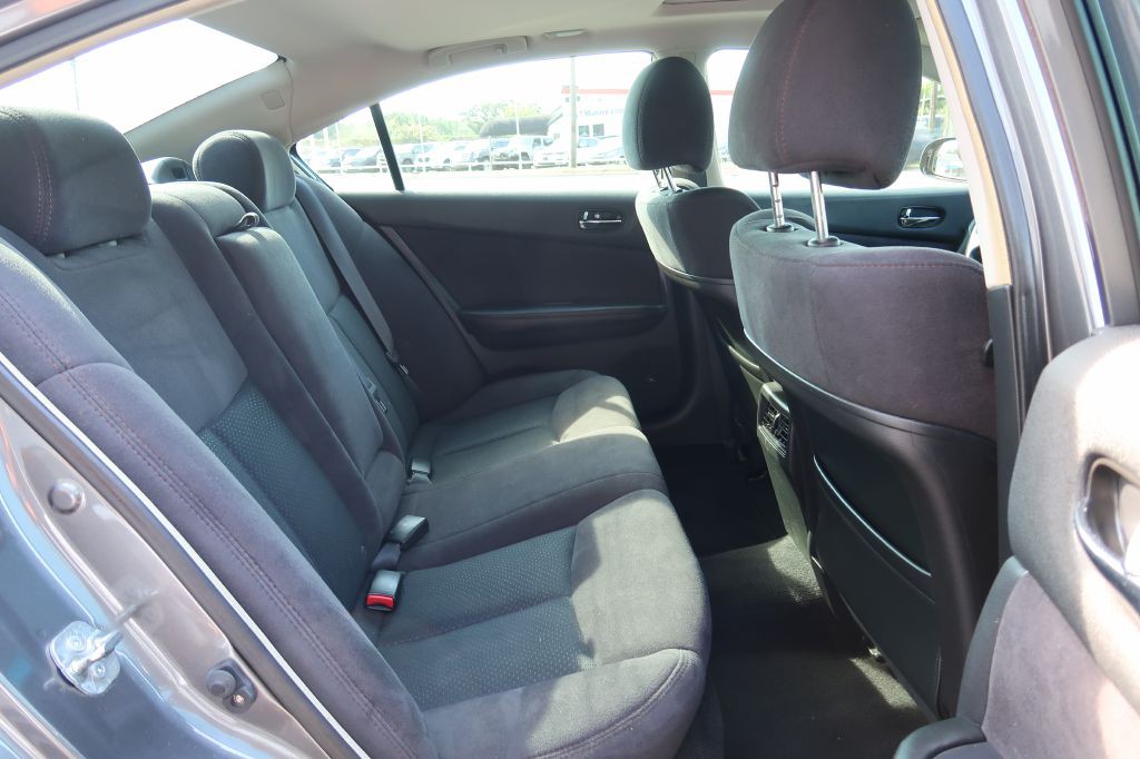 2014 Nissan Maxima Image 8