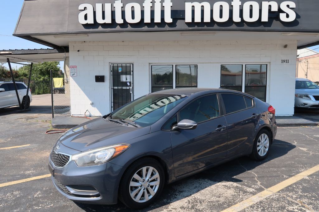 2016 Kia Forte Image 1