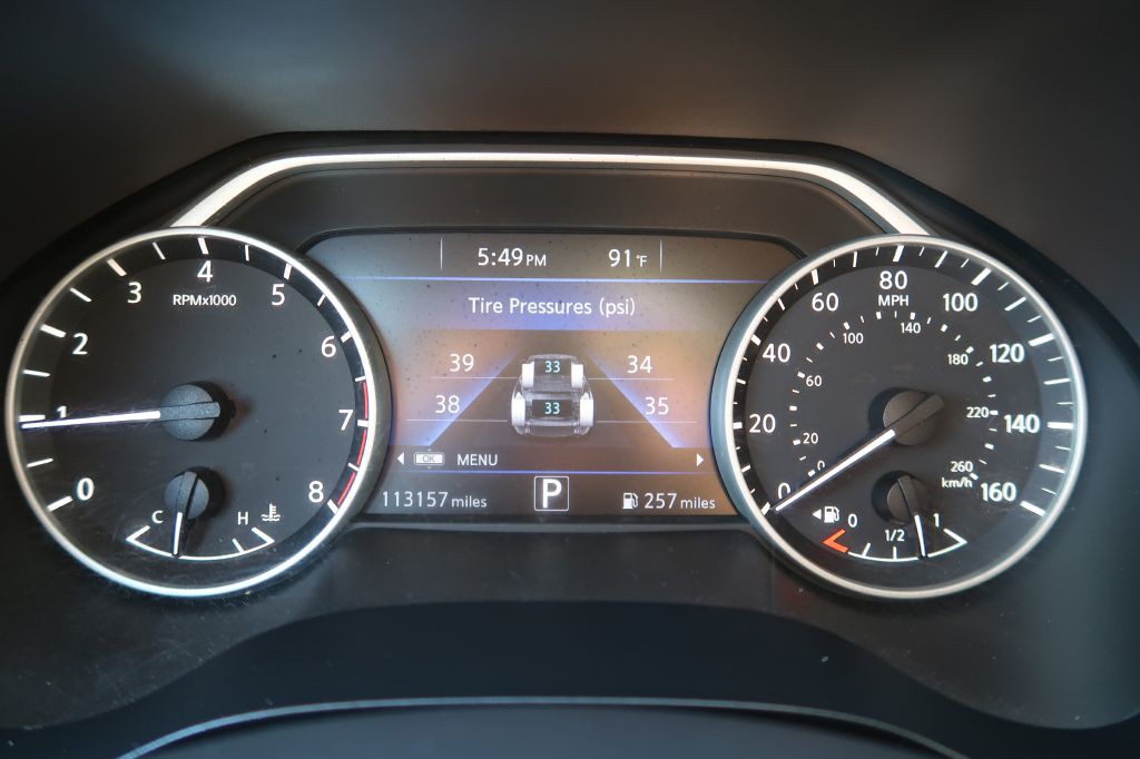 2016 Nissan Maxima Image 14