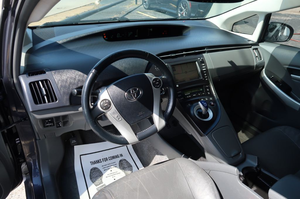 2010 Toyota Prius Image 6