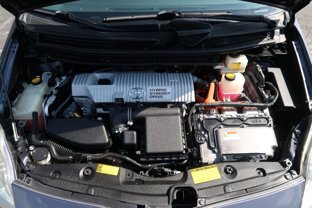 2010 Toyota Prius Image 12